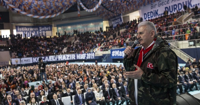 Başbakan Yıldırım: 81 milyon ayaktayız, hep beraber bu sefere çıkarız