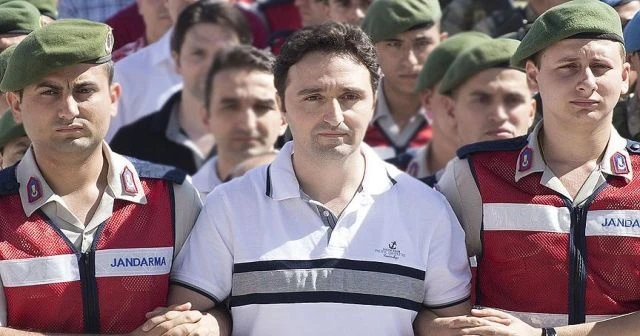 Erdoğan'ın uçağının inişini engelleyen eski pilot savunma yapmadı
