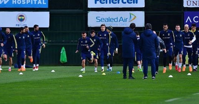 Fenerbahçe’de Alanyaspor maçı hazırlıkları devam ediyor