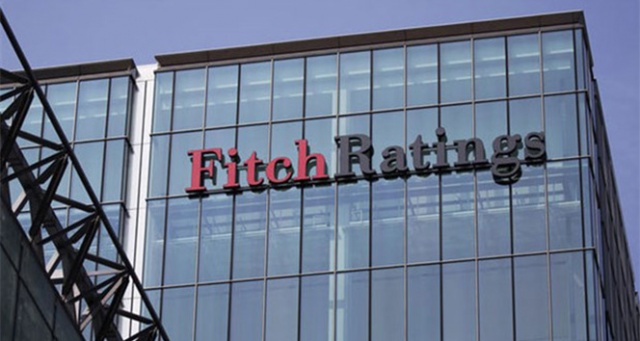 Fitch, Azerbaycan&#039;ın görünümünü &quot;durağana&quot; yükseltti