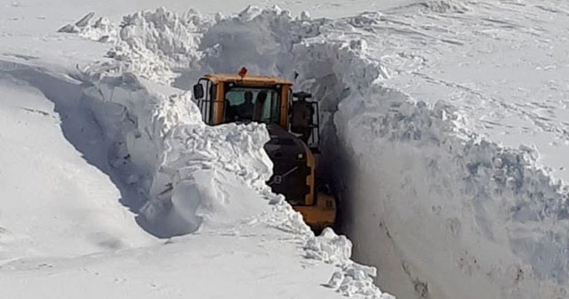 Hakkari'de askeri üs bölgesine böyle ulaştılar!