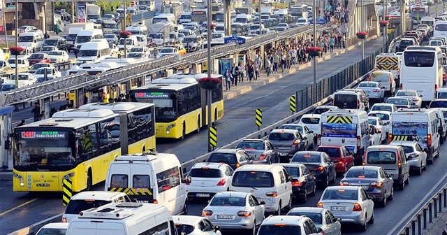 İstanbullulara &#039;ders zili&#039; uyarısı