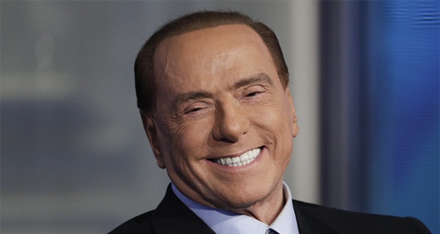 İtalya&#039;da Berlusconi&#039;den &quot;cumhurbaşkanlığına&quot; yeşil ışık