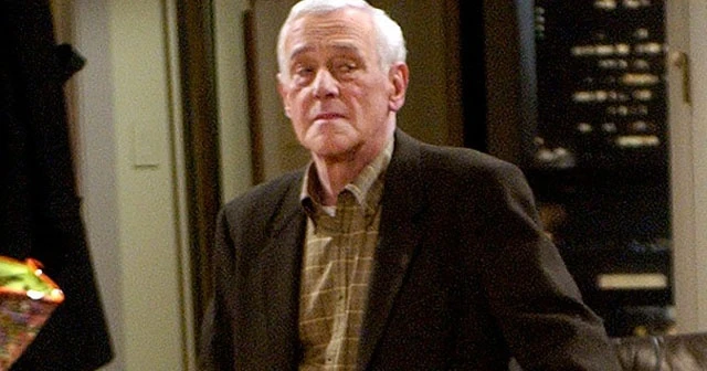 John Mahoney yaşamını yitirdi