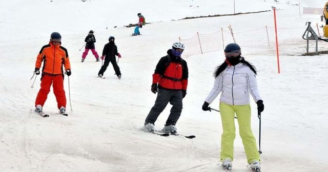 Kayseri&#039;de &#039;1. Kar ve Kayak Etkinliği&#039; başladı