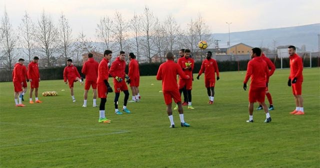 Kayserispor, Kasımpaşa maçı ile çıkışa geçmek istiyor