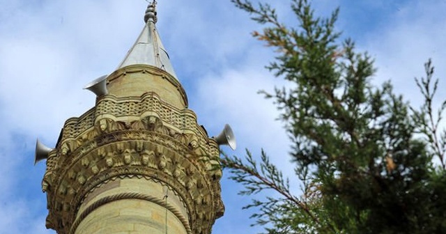 Polis cami hoparlöründen 'hırsızlık' anonsu yaptı, şüpheliler yakalandı