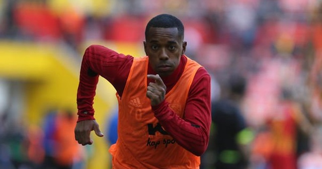 Robinho ilk golünü Kayserispor&#039;a attı