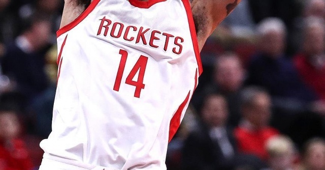 Rockets, Cavaliers&#039;a fark attı