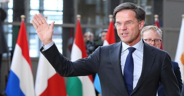 Rutte, yerel seçim kampanyasını Türkiye ile başlattı