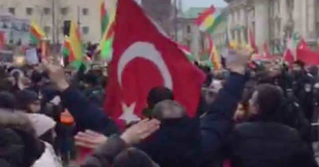 Türk vatandaşları PKK&#039;lıları çıldırttı