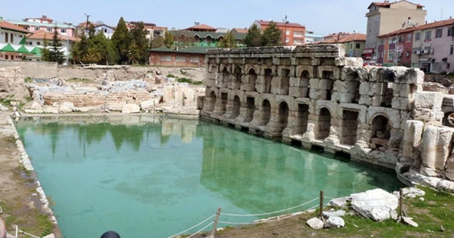 2 bin yıllık hamamın dünyada üçüncüsü yok