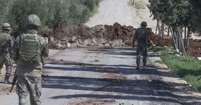 Afrin'de mayın temizliği sürüyor