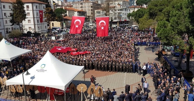 Afrin şehidi Uzman Çavuş Taner Kart&#039;ı 10 bin kişi uğurladı