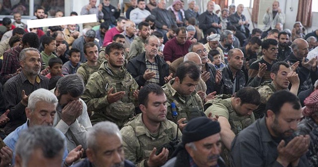 Afrin&#039;in teröristlerden temizlenmesinin ardından ilk cuma namazı kılındı