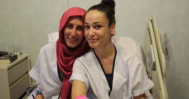 Alkışlanacak dayanışma: Kahraman değilim