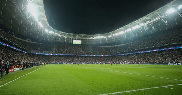 Alman gazeteciler Vodafone Park&#039;ta şaşkına uğradı