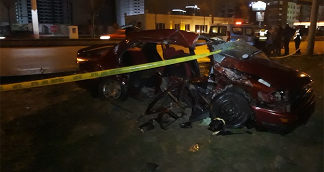 Ankara&#039;da trafik kazası: 2 ölü, 2 yaralı