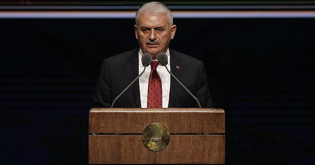 Başbakan Yıldırım: Yargı zararlı unsurları ayıkladı ve tek vücut oldu