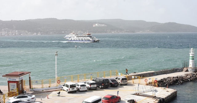 Çanakkale Boğazı’nın rengi değişti