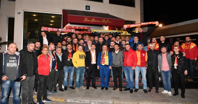 Derbi öncesi taraftarlardan anlamlı buluşma