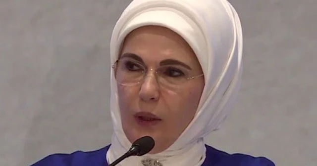 Emine Erdoğan, Senegal’de Pikine Sosyal Pediatri Enstitüsünü ziyaret etti