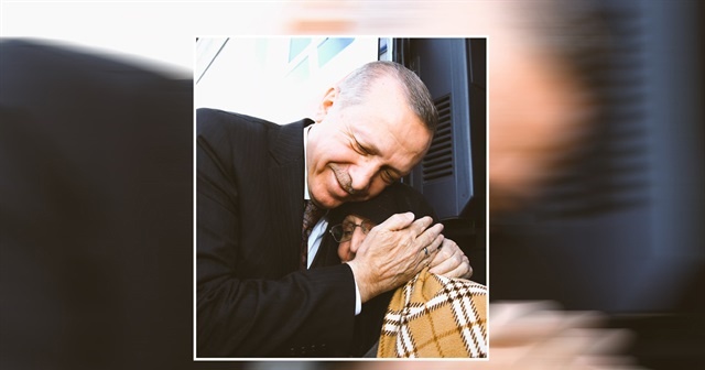 Erdoğan&#039;dan sosyal medyada anlamlı paylaşım!