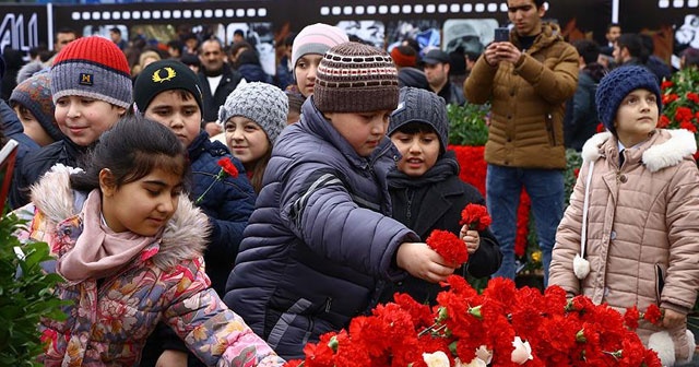 Ermenilerin katlettiği Azerbaycanlılar anılıyor