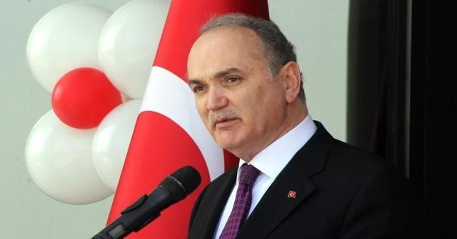 Faruk Özlü: Kahraman askerlerimiz destan yazıyor