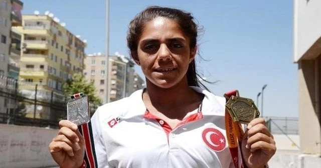Harikasın Meryem