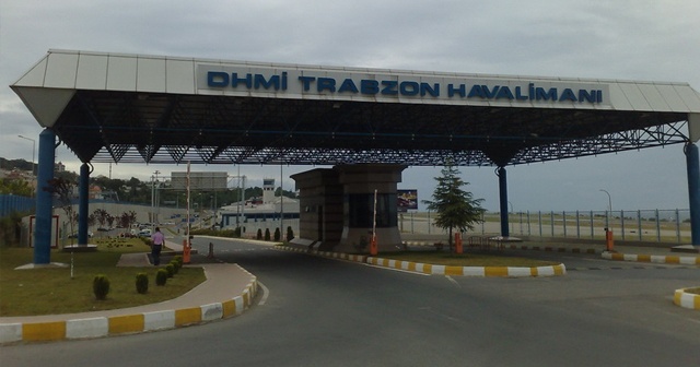 Havada panik! Trabzon Havalimanı uçuş trafiğine kapatıldı