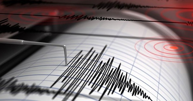 İran&#039;ın Hürmüzgan eyaletinde 5 şiddetinde deprem oldu