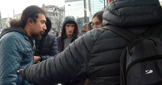 İstanbul’un göbeğinde şok eden görüntü! Herkes izledi, bir tek o müdahale etti