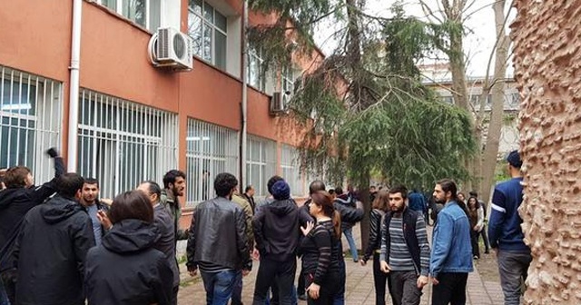 İstanbul Üniversitesi&#039;nde olay: 22 gözaltı