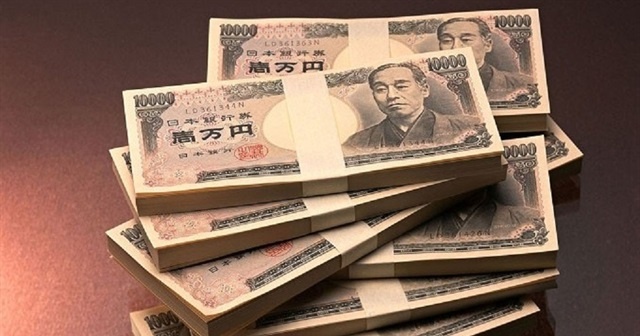 Japonya&#039;da sokakta 35 milyon dolardan fazla para bulundu