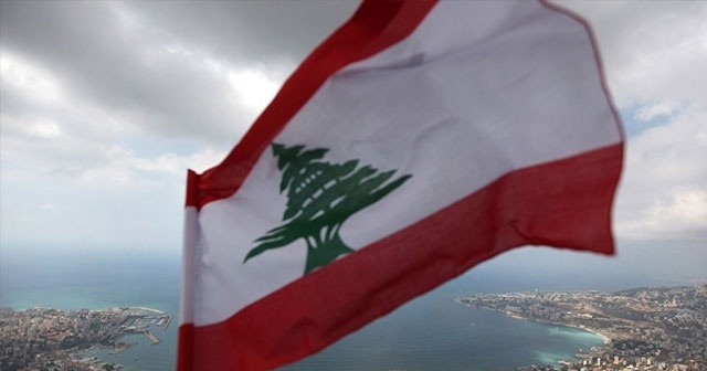 Lübnan&#039;ın en genç milletvekili adayı Türkmenlerin sesi olmayı hedefliyor