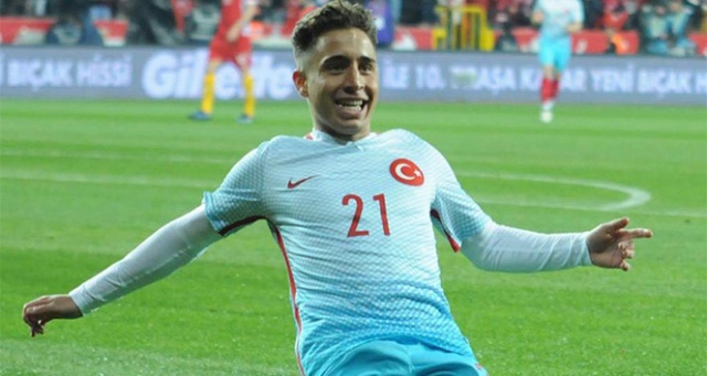 Milli takıma Emre Mor'dan kötü haber