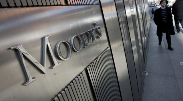 Moody&#039;s Türkiye&#039;nin kredi notunu düşürdü!