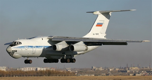 Rus uçağı hava sahasını iptal etti!
