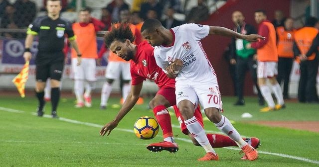 Sivasspor 3 puana 4 golle uzandı