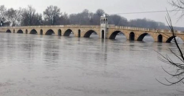 Tunca Nehri'nin debisi düşüyor