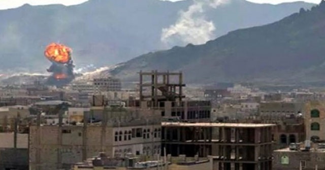 Yemen&#039;de patlama meydana geldi: 10 asker öldü