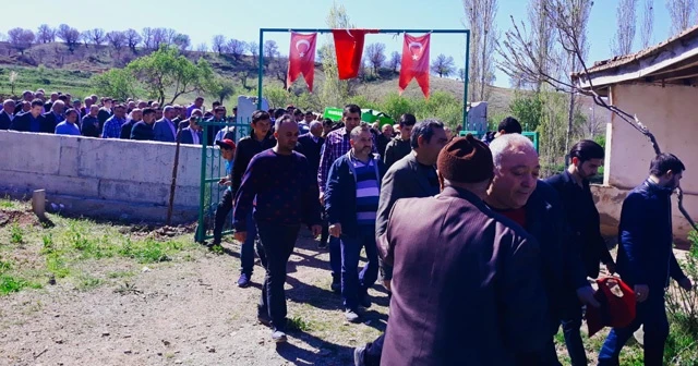262 gün sonra cesedi toprağa verildi