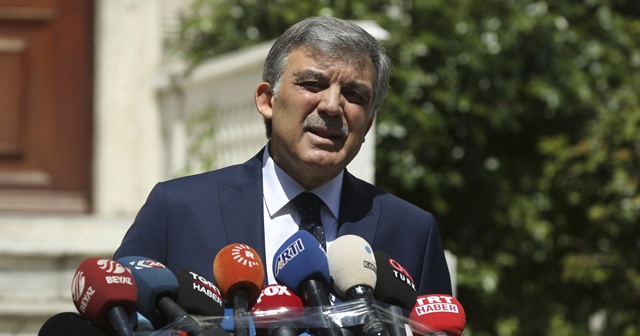 Abdullah Gül&#039;ün açıklamalarına hükümetten ilk tepki