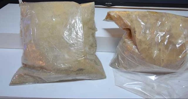 Arabanın yakıt deposundan 47 kilo eroin çıktı