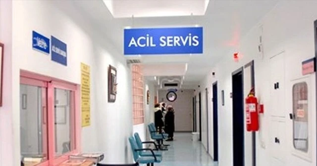 Bayburt'ta 22 öğrenci gıda zehirlenmesi şüphesiyle hastaneye kaldırıldı