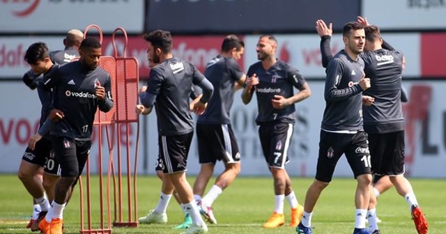 Beşiktaş&#039;ta Akhisarspor hazırlıkları sürüyor