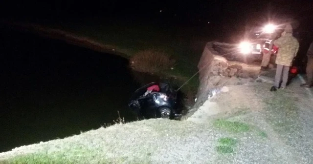 Bingöl'de araba gölete düştü: 2 ölü, 2 yaralı