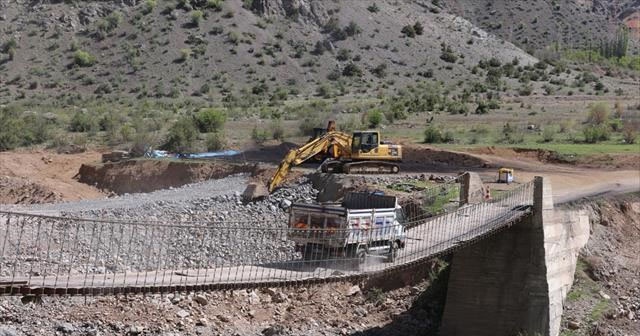 Bu köprüden geçmek yürek ister