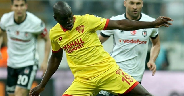 Demba Ba, &#039;Beşiktaş&#039;la anlaştı&#039; haberleriyle dalga geçti